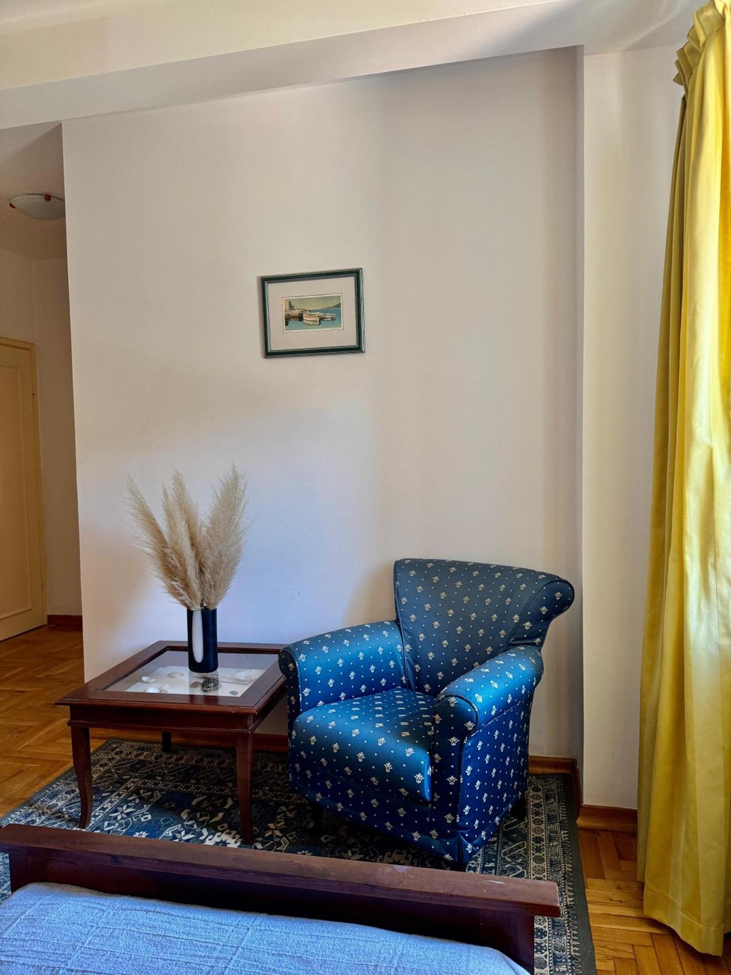 Villa Rava Hotel & Restaurant エクステリア 写真